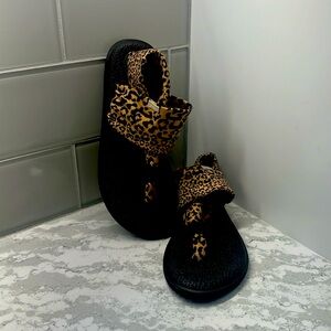 sanuk yoga sling sandal